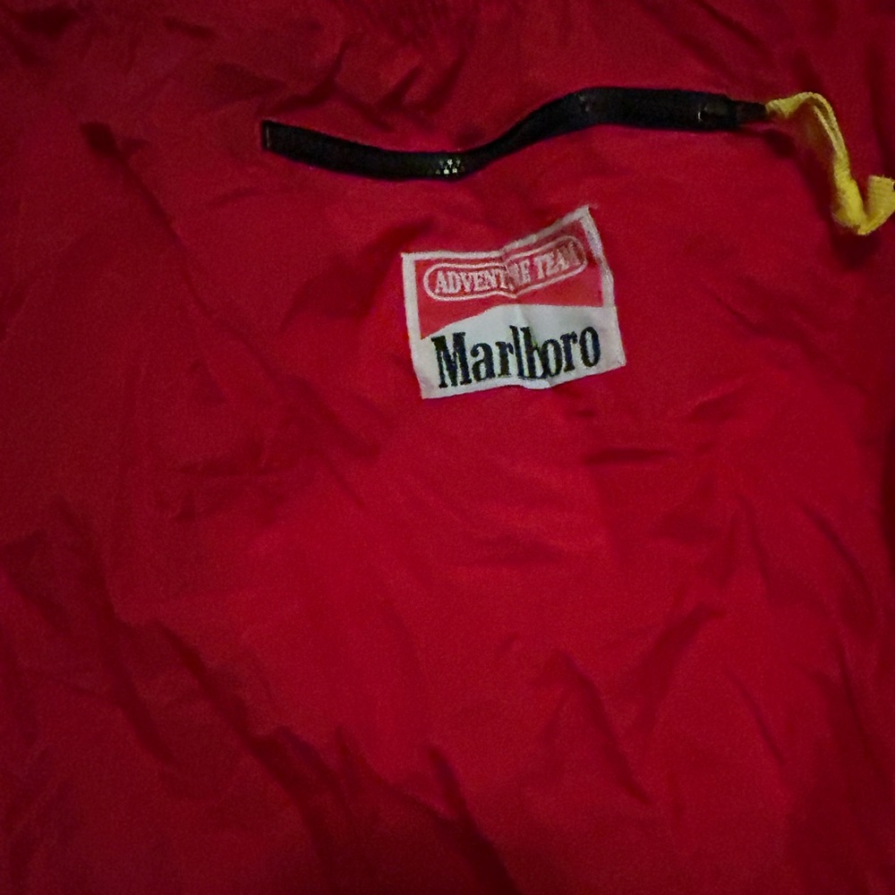 VTG Marlboro Country Tracksuit Red and Black Jacket w/ matching pants and bag - Picture 11 of 13